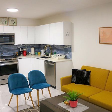 Pristine 3 Beds 2 Washroom Guest Suite Surrey Exterior foto