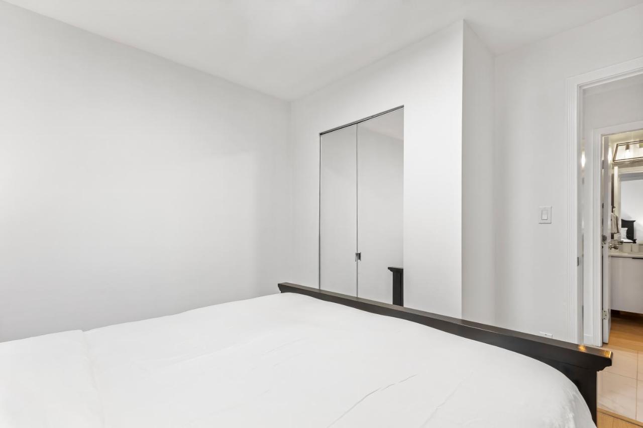 Pristine 3 Beds 2 Washroom Guest Suite Surrey Exterior foto