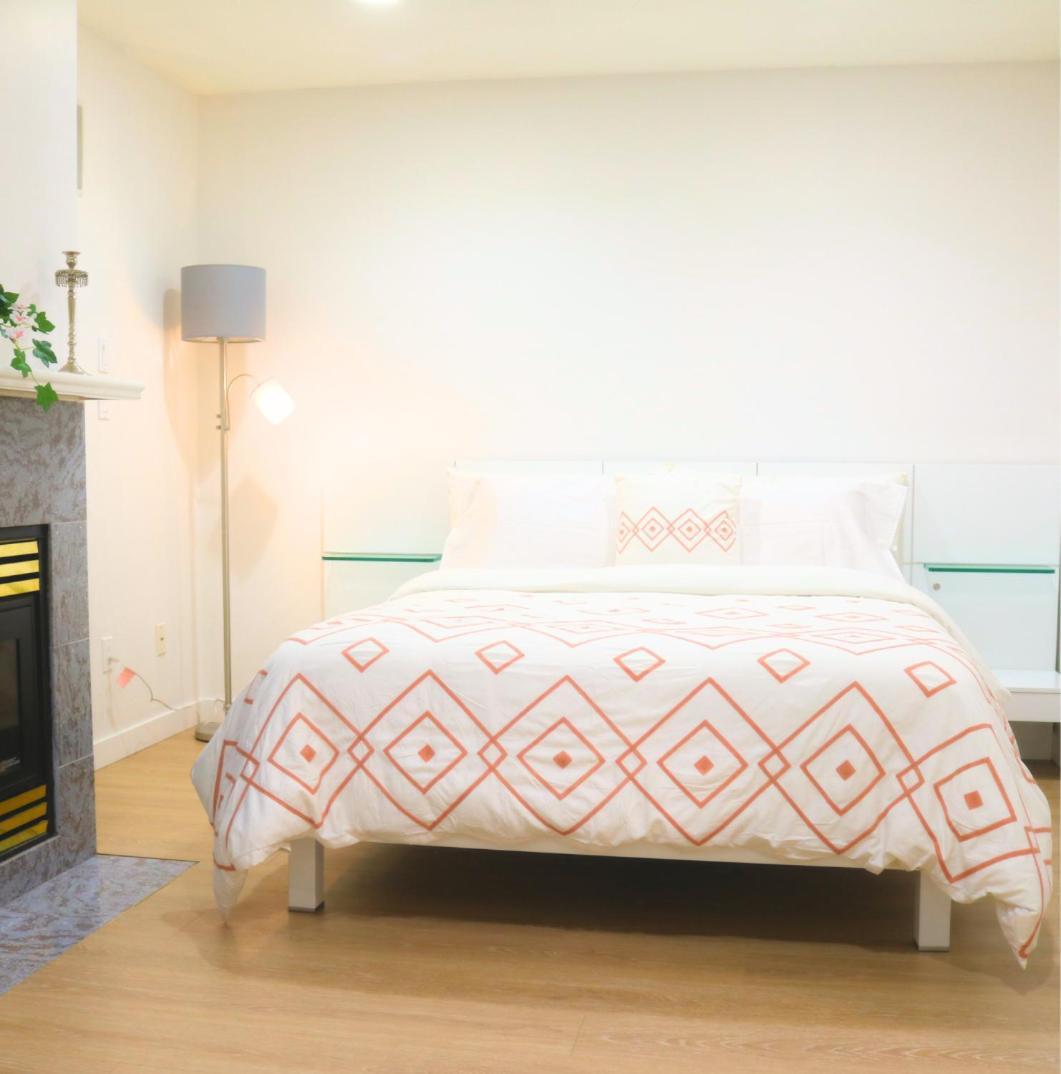 Pristine 3 Beds 2 Washroom Guest Suite Surrey Exterior foto
